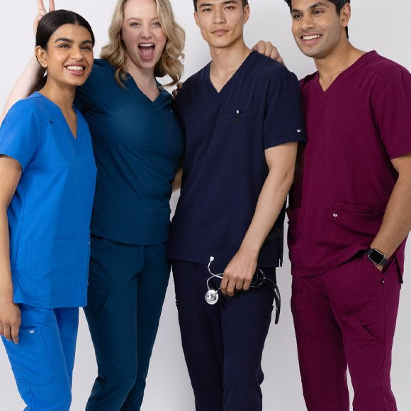 Renueva tu vestuario en septiembre con uniformes sanitarios nuevos