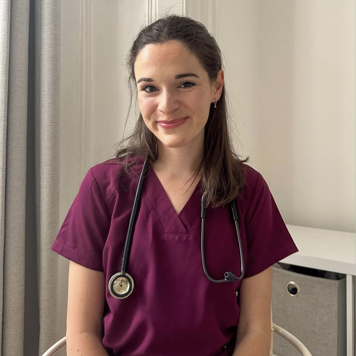 Uniformes de enfermera: tu guía completa de preguntas y respuestas para encontrar el mejor ajuste