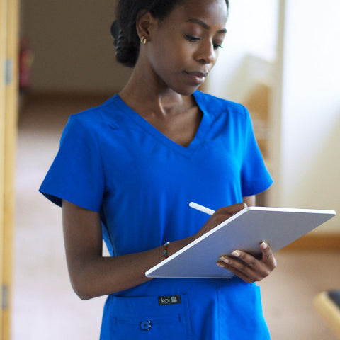 Medical Sector: Why Wear Scrubs?