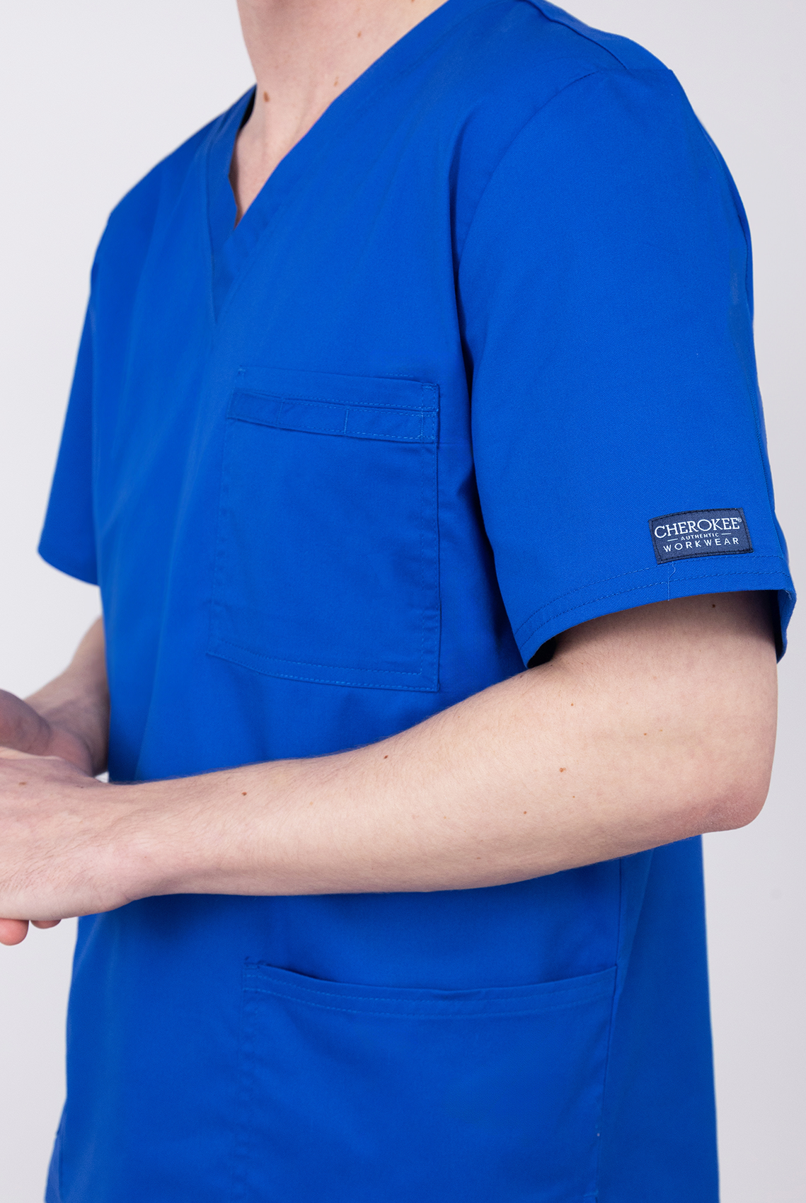 Cherokee Core Stretch Unisex V-Neck Scrub Top WWE4725