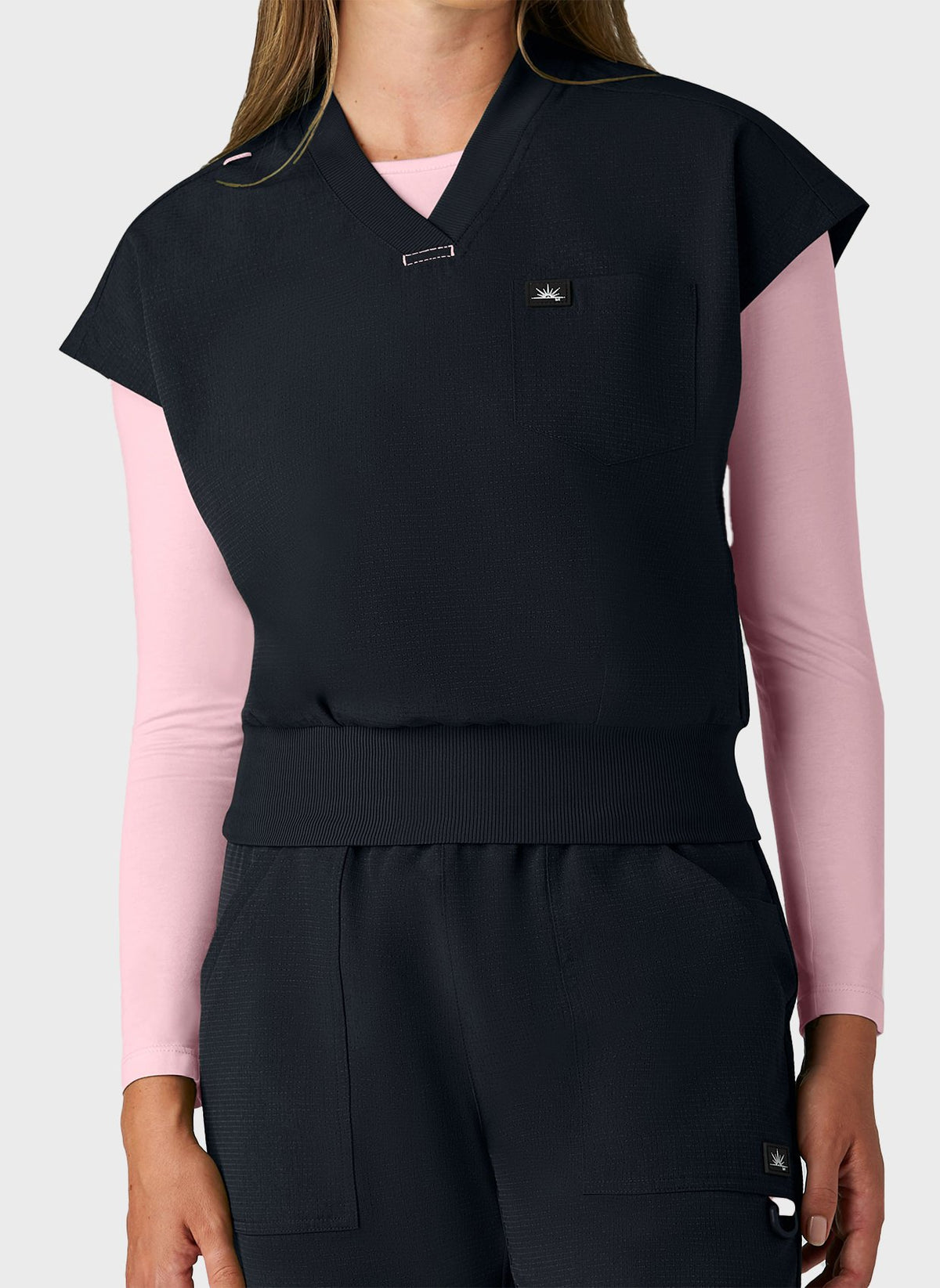 womens-scrub-top-koi-solis-trinity-black-2